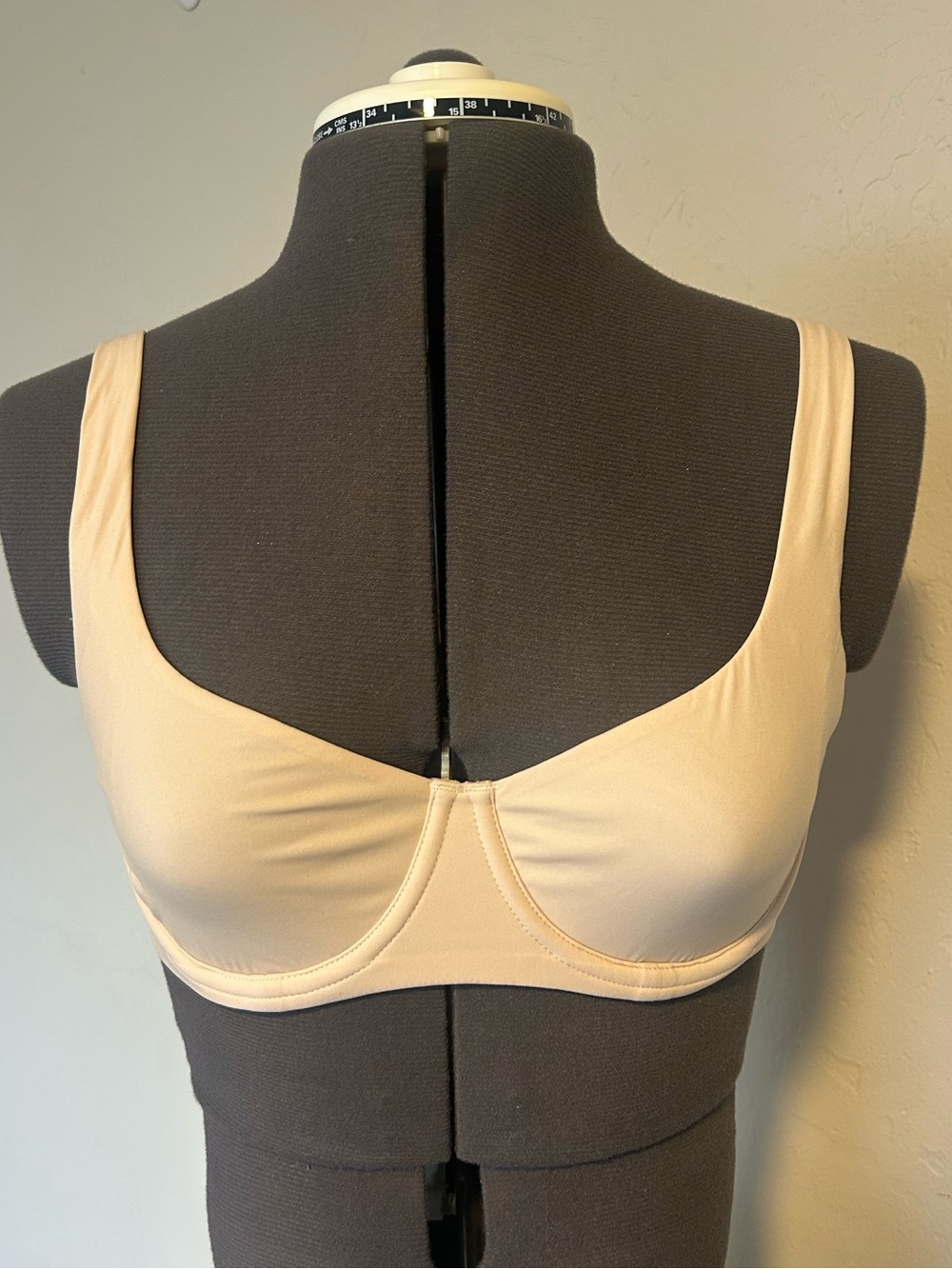 DOBREVA T-Shirt Bra Beige Solid 32C Underwired Adjustable Straps Hook & Eye(1926